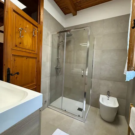 Holiday home Casa Degli Albicocchi - Near Venice - Whole House With Garden And Free Prkg *