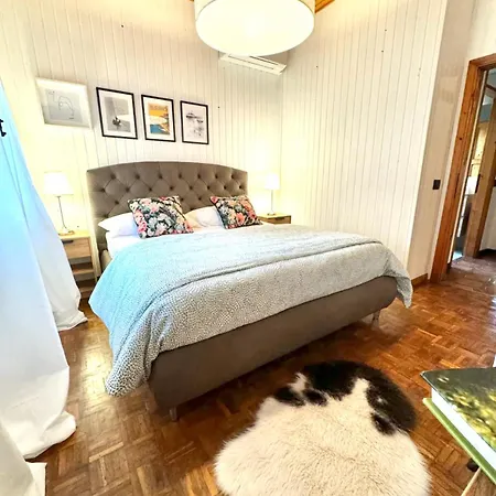 Casa Degli Albicocchi - Near Venice - Whole House With Garden And Free Prkg Ferienhaus *