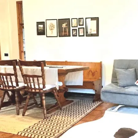 Casa Degli Albicocchi - Near Venice - Whole House With Garden And Free Prkg * Spinea