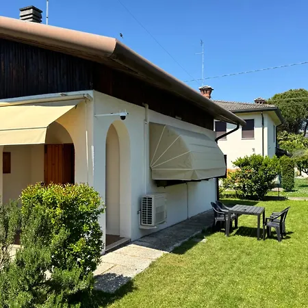 Nyaraló Casa Degli Albicocchi - Near Venice - Whole House With Garden And Free Prkg Spinea